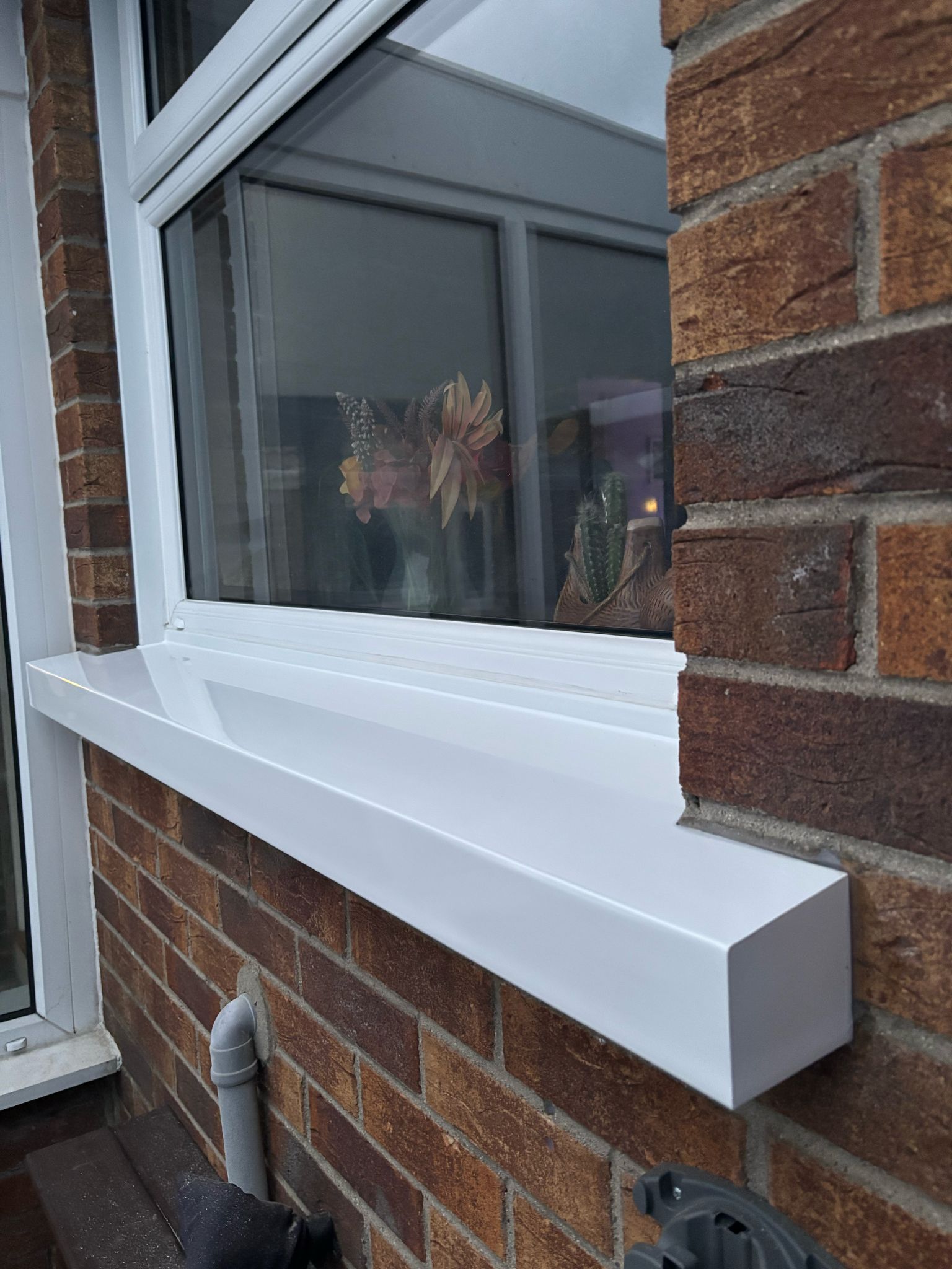 Gloss White