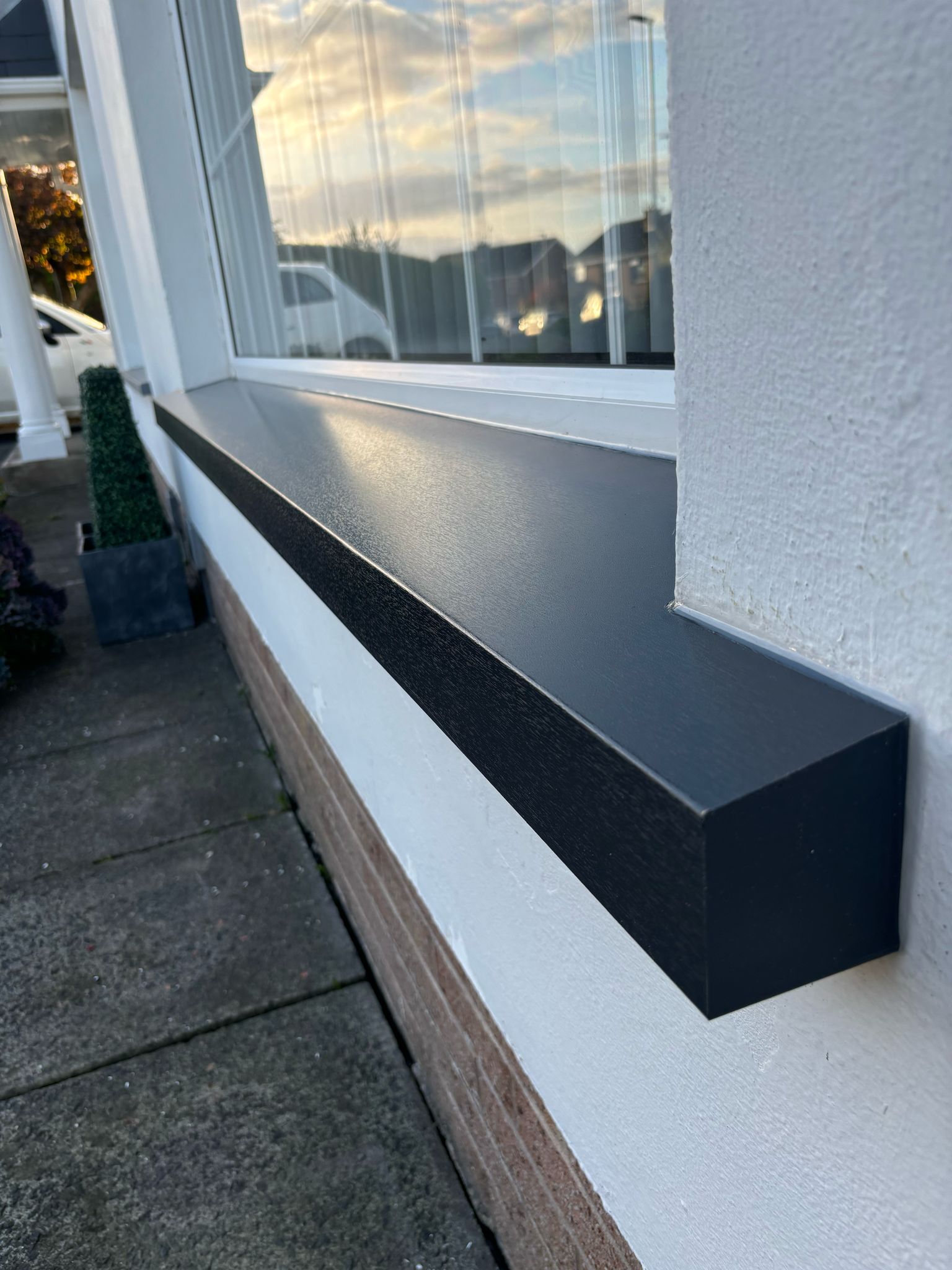 Anthracite grey